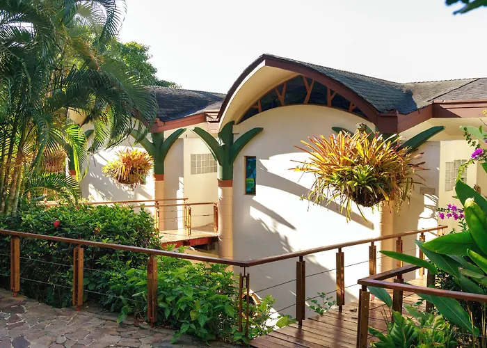 Si Como No Resort&Wildlife Refuge