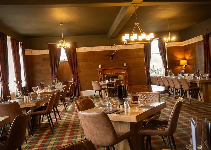 The Balavil Hotel Newtonmore - Restaurant, Bars & Swimming Pool
