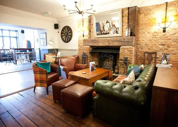 Crown Hotel