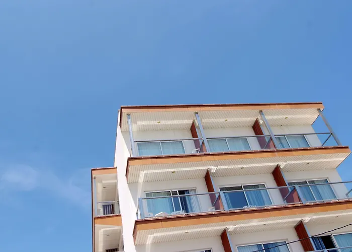 Hotel Clumba