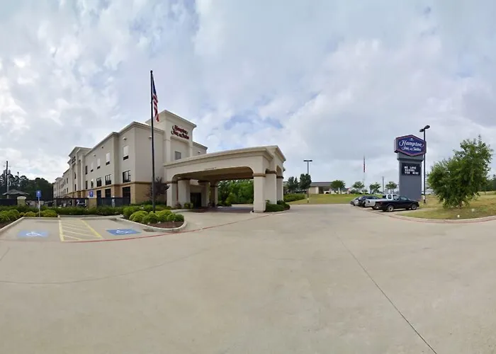 Hampton Inn & Suites Nacogdoches