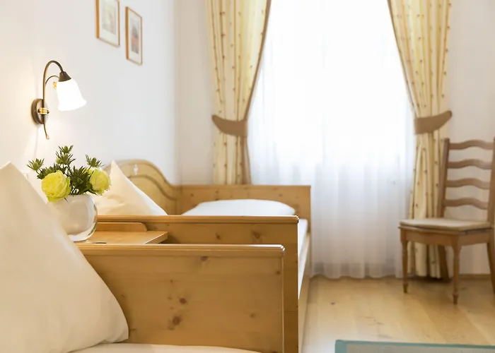 Altstadthotel Weißes Kreuz - In der Fußgängerzone