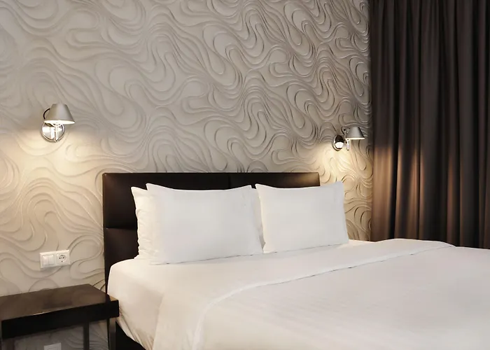 Amazon Hotel