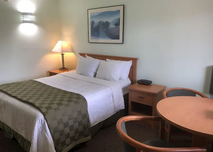 Travelodge By Wyndham Seattle North Of Downtown