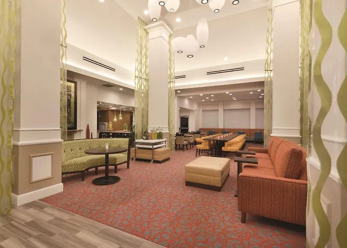 Hilton Garden Inn Akron-Canton Airport