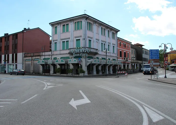 Albergo Ristorante Leon D'Oro