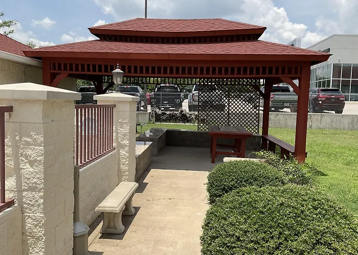 Budget Host Inn And Suites Cameron