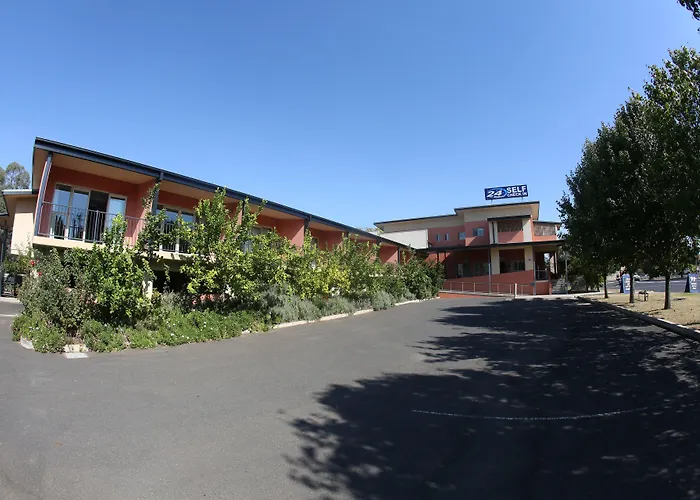 Forbes Victoria Inn