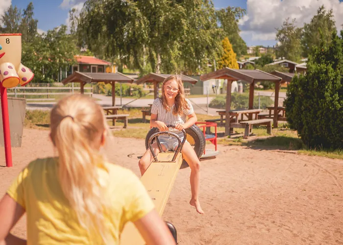 Bjoerkbackens Karaktaershotell
