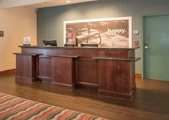 Hampton Inn & Suites Dayton-Airport