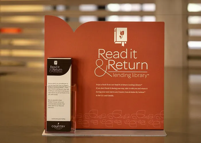 Country Inn & Suites By Radisson, Kansas City At Village West, Ks Bonner Springs