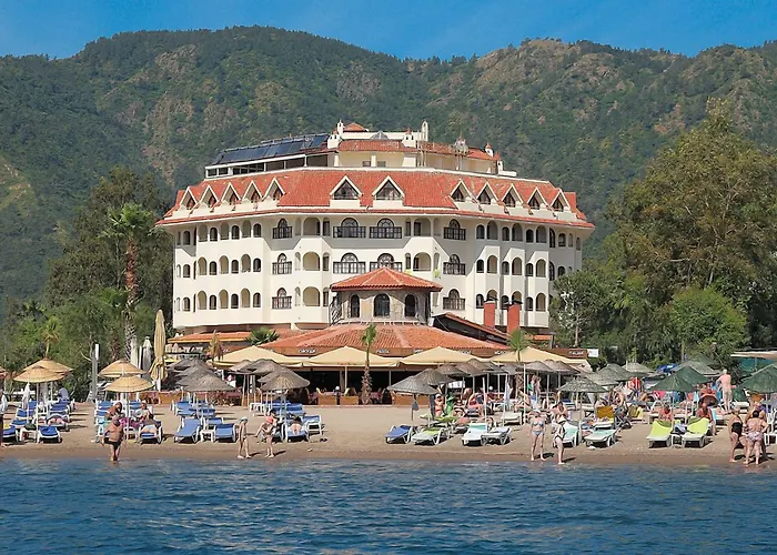 Fortuna Beach Hotel