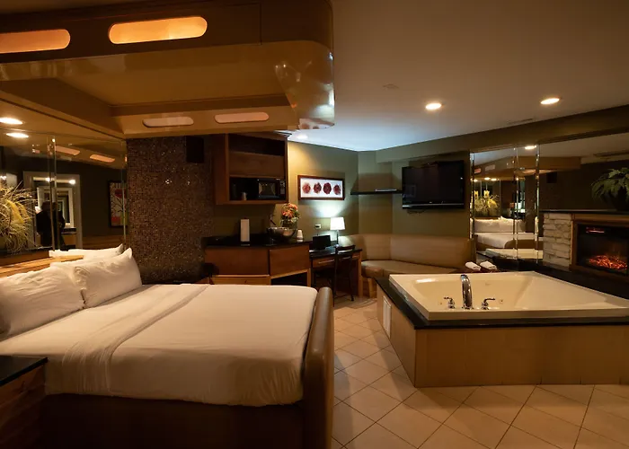 The Champagne Lodge And Luxury Suites