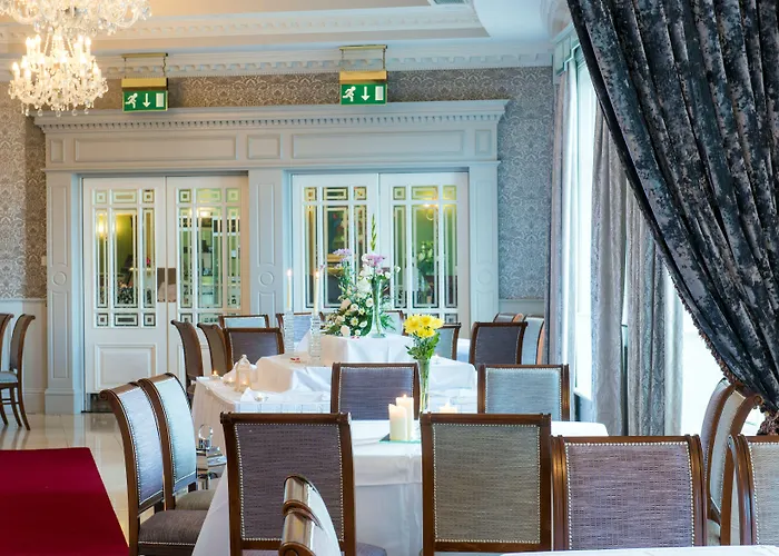 Killarney Dromhall Hotel