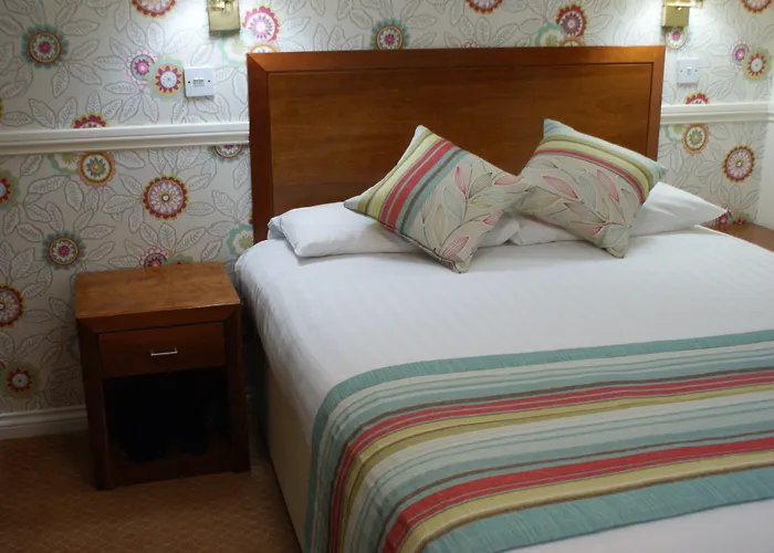 Alton House Hotel