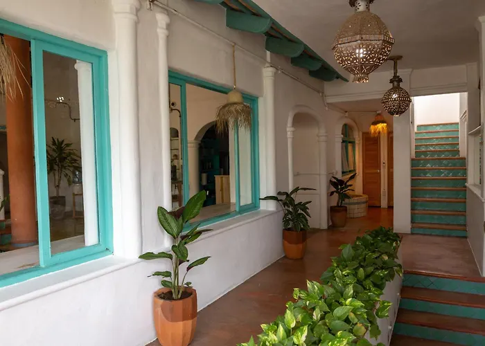 Sayulita Central Hotel