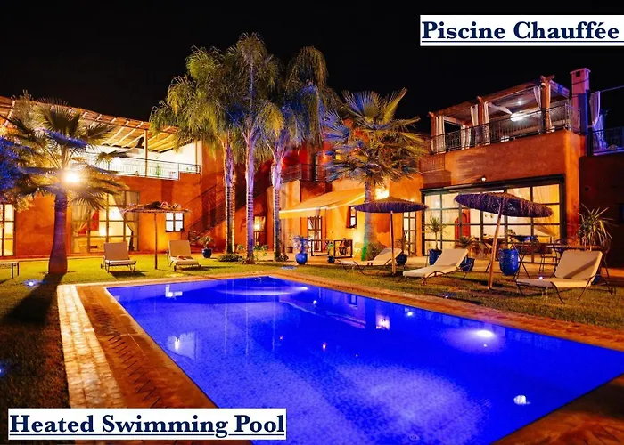 Villa Scil de luxe, Piscine chauffée, 3 Suites, Hamam, Jacuzzi extérieur, salle de sport, service Baby Sitter, option gouvernante, vue sur l'Atlas, Parkings Privé, Pas de Vis à Vis !