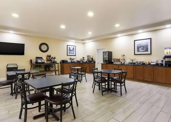 Best Western Comanche Inn