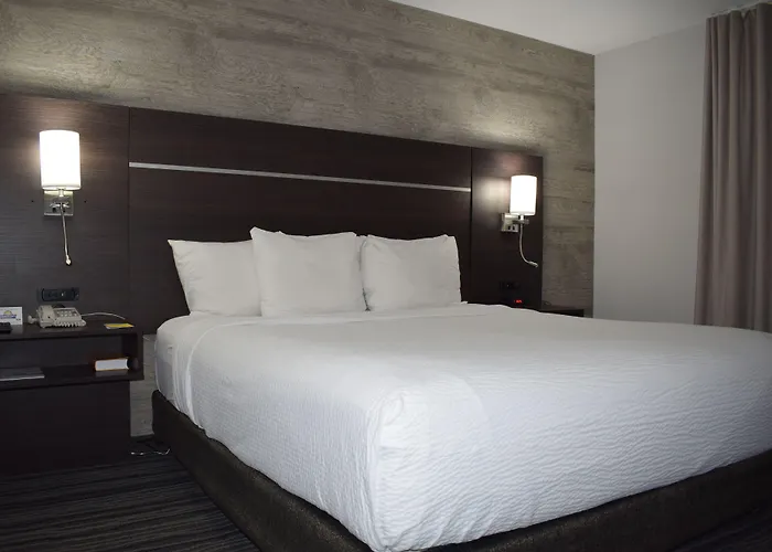 Days Inn By Wyndham Kingston