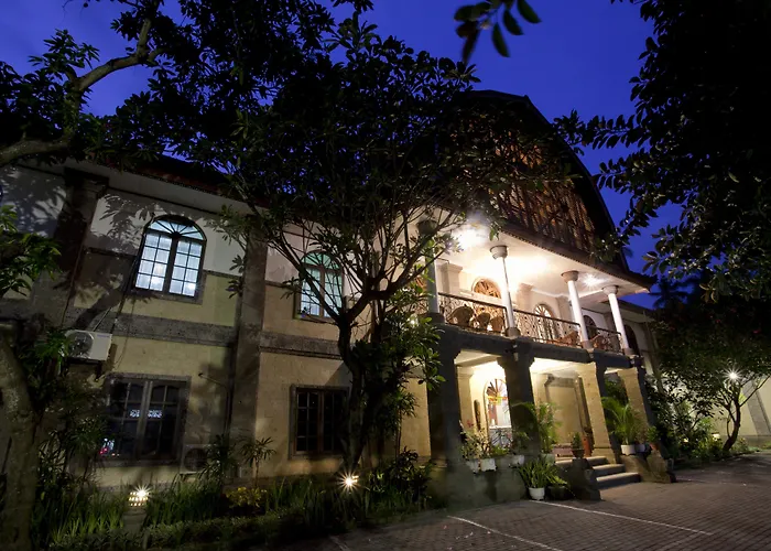 Puri Saron Senggigi Hotel