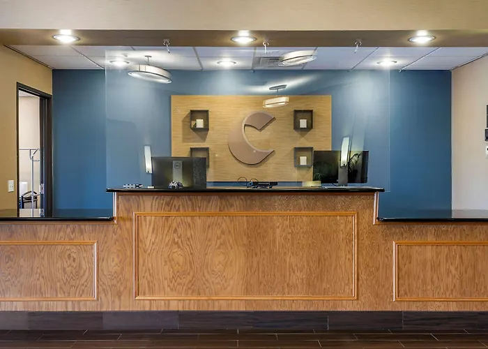Comfort Inn & Suites Greenville I-70