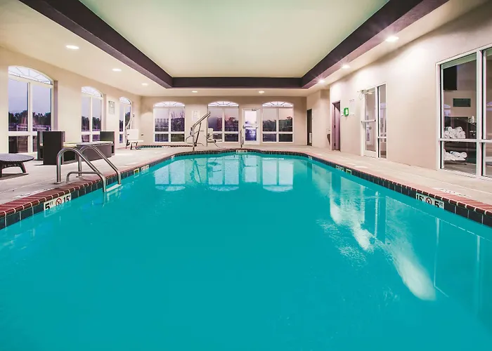 La Quinta By Wyndham Russellville