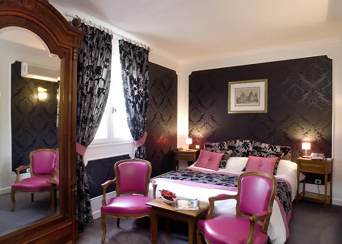 Hotel La Cognette A 25 Kilometres De Chateauroux Et 30 Kilometres De Bourges