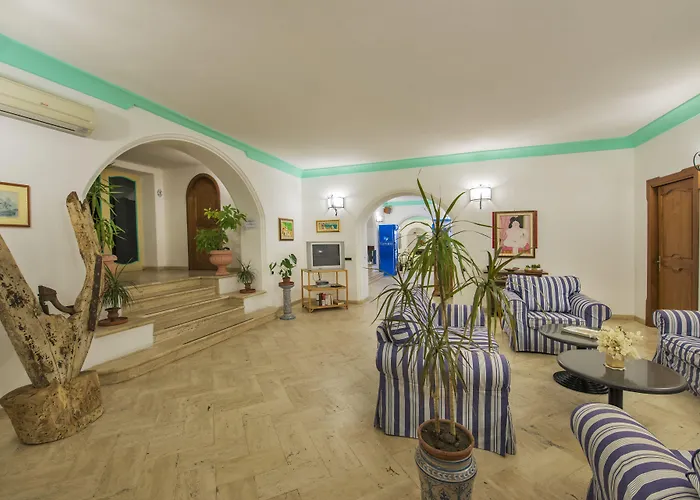 Hotel Ossidiana Stromboli Center