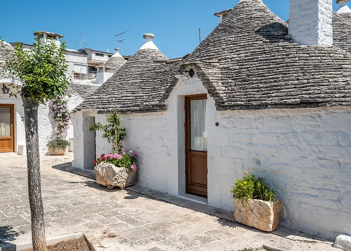 Trulli Holiday Albergo Diffuso
