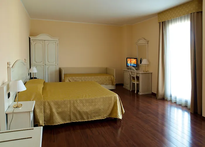 International Hotel