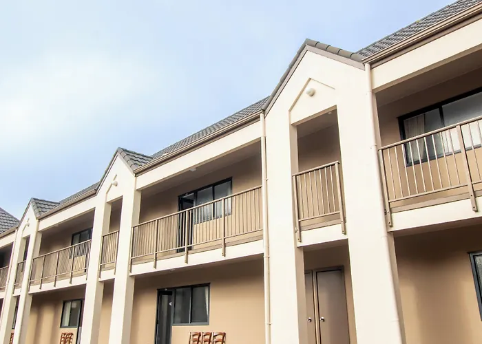 Oaktree Motel