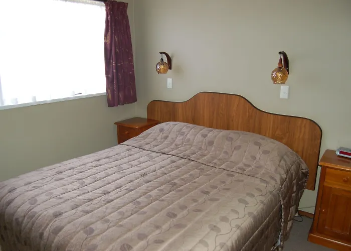 Carisbrook Motel