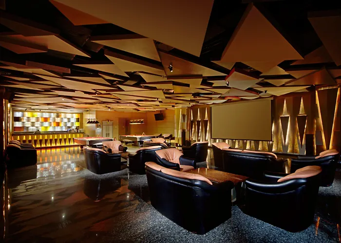 Fm7 Resort Hotel - Jakarta Airport