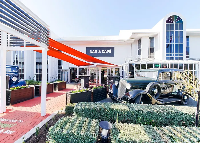 Pavilions Hotel