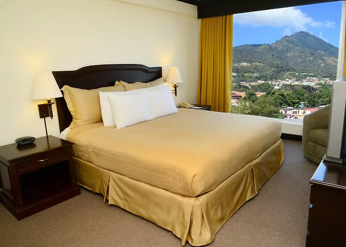 Plaza Hotel And Suites
