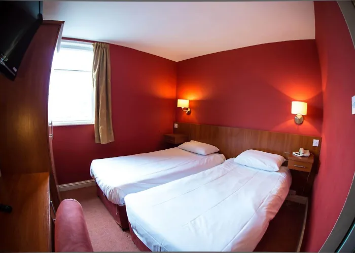 Thomas James Hotel