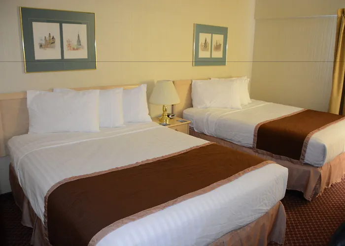 Travelodge By Wyndham Lethbridge