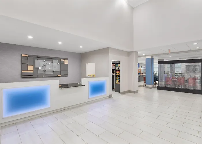 Holiday Inn Express Hotel & Suites Palm Bay By Ihg