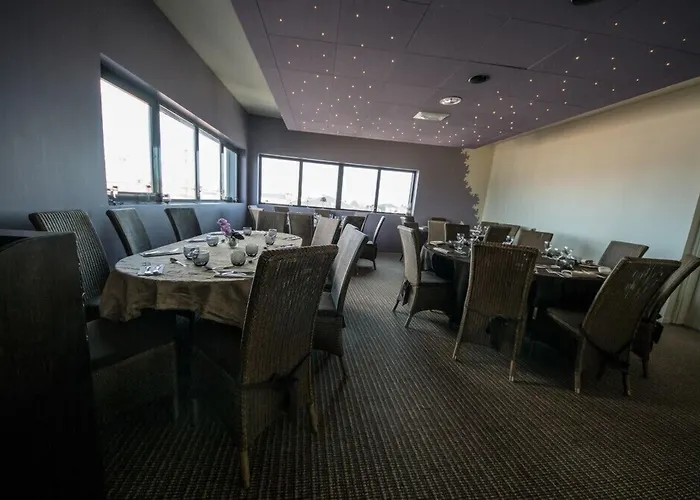 L'Hotel De Chartres - Logis
