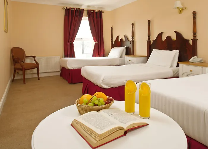 Shamrock Inn Hotel