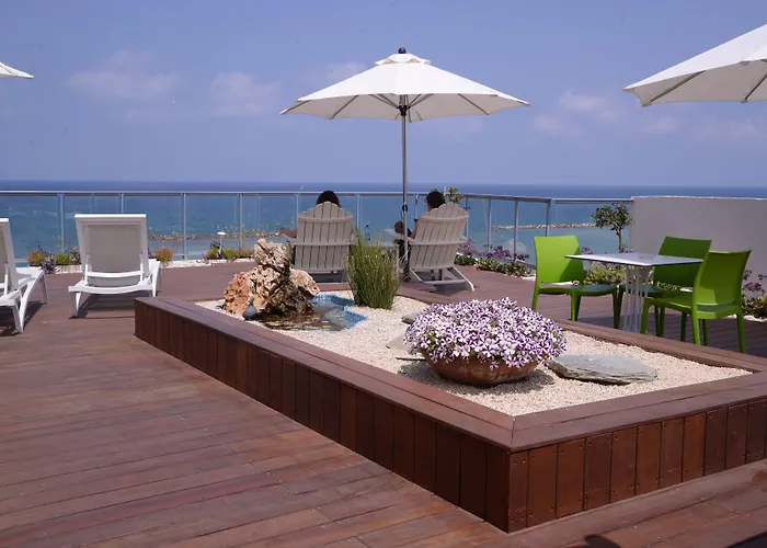Maxim Design Hotel 3 Star Superior