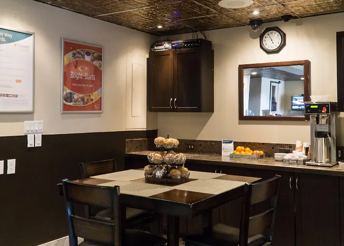 Econo Lodge Lloydminster