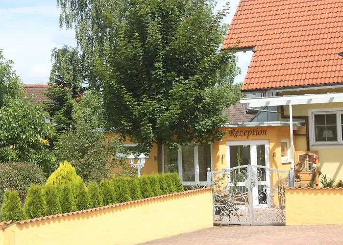 Hotel&Gästehaus Im Ziegelweg garni