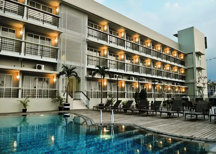 Quest Hotel Simpang Lima - Semarang By Aston