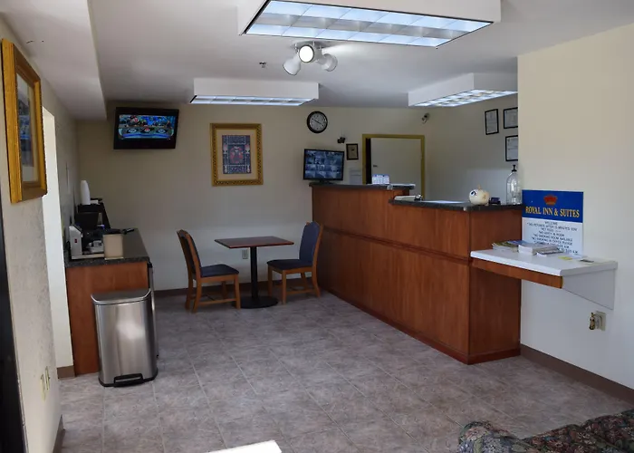 Royal Inn & Suites