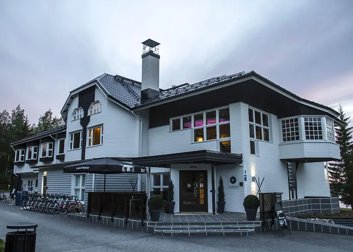Hotel Aateli Lakeside