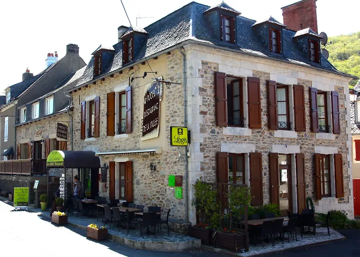 Logis Hotel-Restaurant Les Coudercous