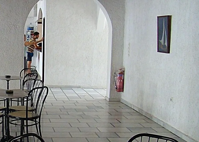 Nefeli Hotel