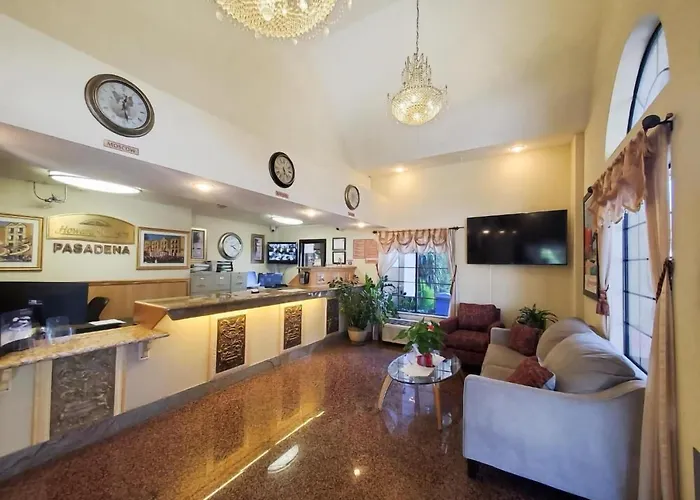 Howard Johnson By Wyndham Pasadena