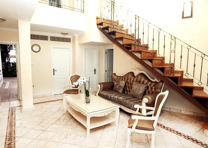 Flamingo Suites Boutique Hotel